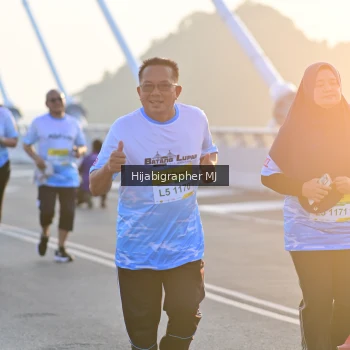 Runner Photo 2128375