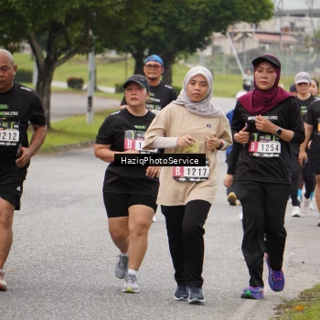 Runner Photo 2128402