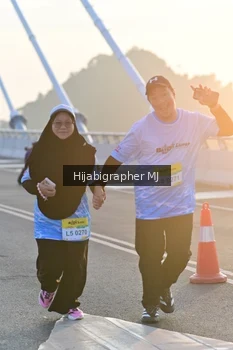 Runner Photo 2128419