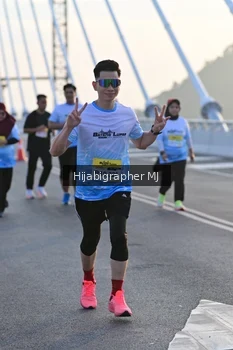 Runner Photo 2128443