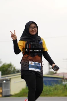 Runner Photo 2128447