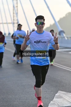 Runner Photo 2128454