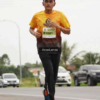 Runner Photo 2128471