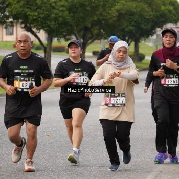 Runner Photo 2128530