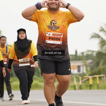 Runner Photo 2128545