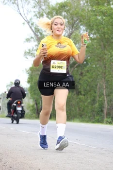 Runner Photo 2128878