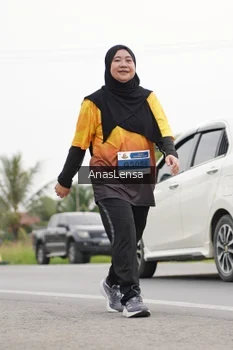 Runner Photo 2128893