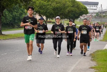 Runner Photo 2128944