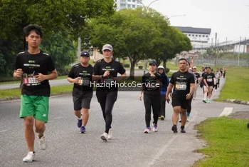 Runner Photo 2128951