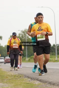 Runner Photo 2129035