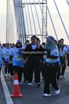 Runner Photo 2129159