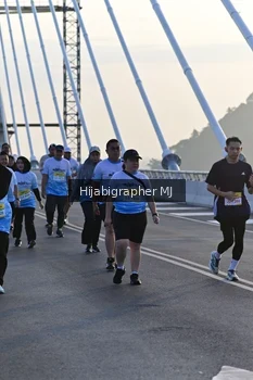Runner Photo 2129282