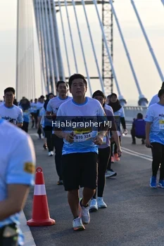 Runner Photo 2129300