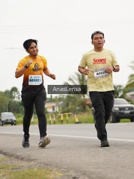 Runner Photo 2129406