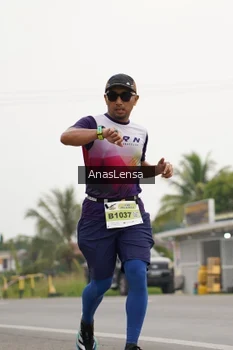 Runner Photo 2129544