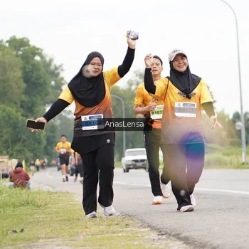 Runner Photo 2129620
