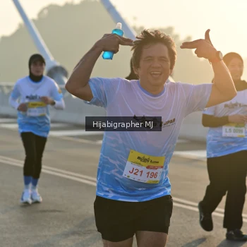 Runner Photo 2129627