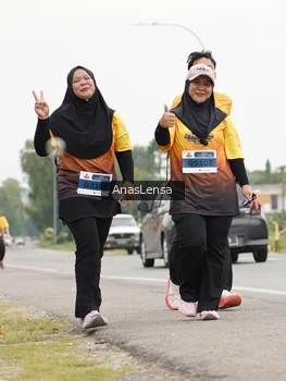 Runner Photo 2129628
