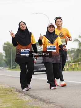 Runner Photo 2129630