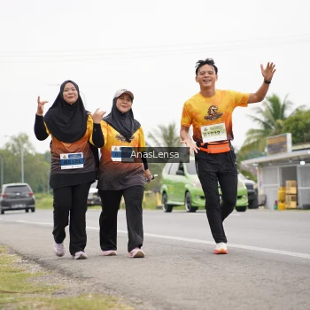 Runner Photo 2129642