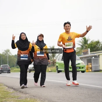Runner Photo 2129643