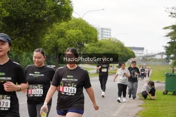 Runner Photo 2129662