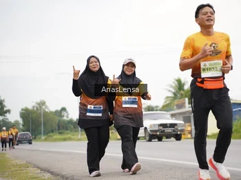 Runner Photo 2129663