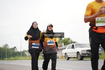 Runner Photo 2129668