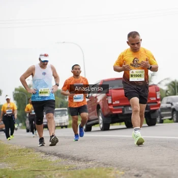 Runner Photo 2129862