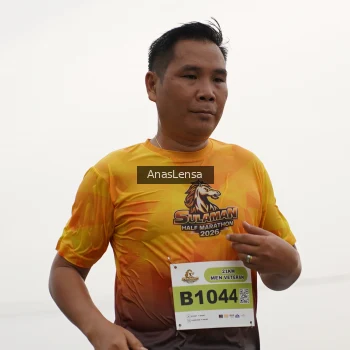 Runner Photo 2129998