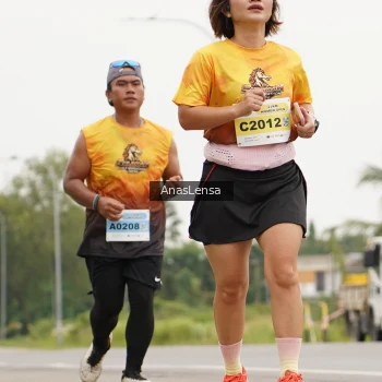 Runner Photo 2130023