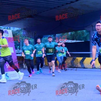 Runner Photo 213006