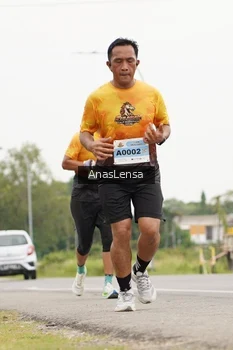 Runner Photo 2130171