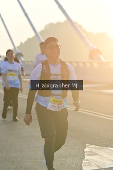 Runner Photo 2130309