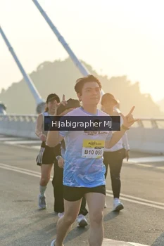 Runner Photo 2130363