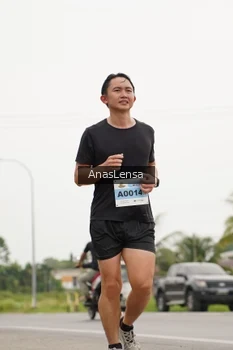 Runner Photo 2130428