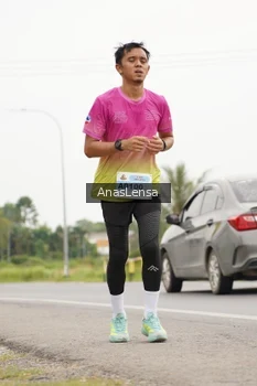 Runner Photo 2130526
