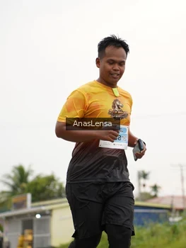 Runner Photo 2130580