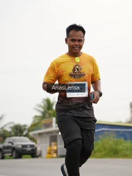 Runner Photo 2130584