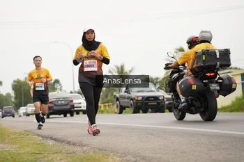 Runner Photo 2130654