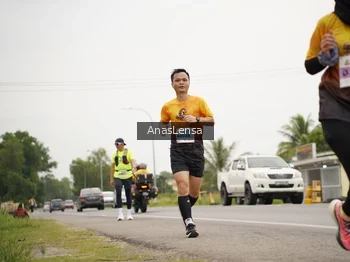 Runner Photo 2130673