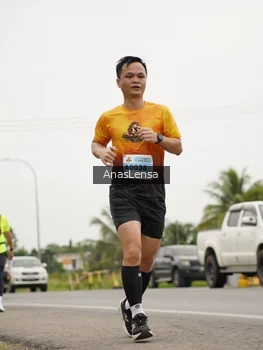 Runner Photo 2130676