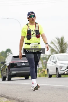 Runner Photo 2130677