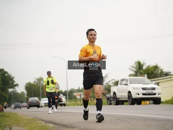 Runner Photo 2130679