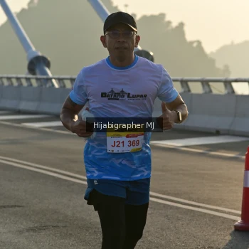 Runner Photo 2130703