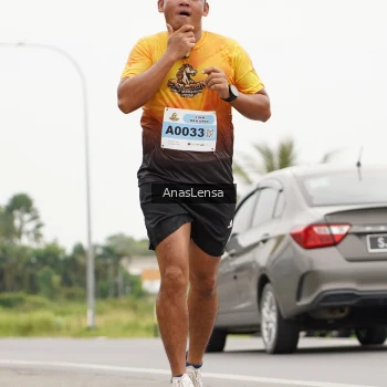 Runner Photo 2130823