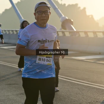 Runner Photo 2131120