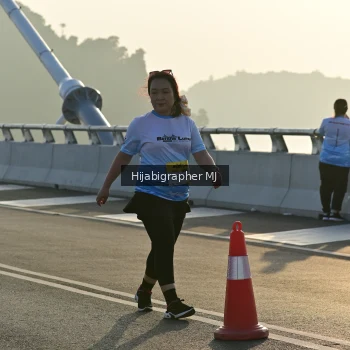Runner Photo 2131415