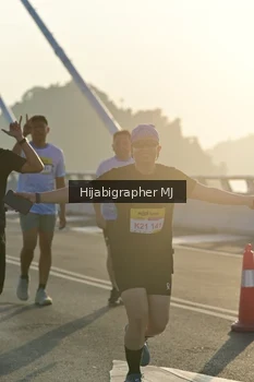 Runner Photo 2131900