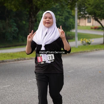 Runner Photo 2131934